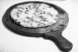 Paneer Tikka Pizza [8 inches]