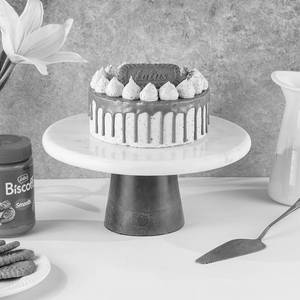 Lotus Biscoff Cake