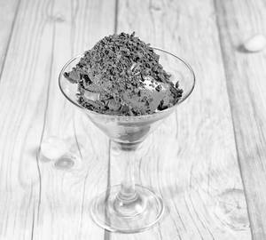 Irish Cream And Mint Chocolate Cups
