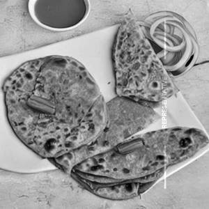 Cheese Veg Paratha