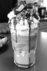 Kit Kat Shake