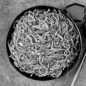 Veg Hakka Noodles