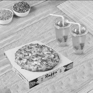 Large Veg Pizza Party+free mojito