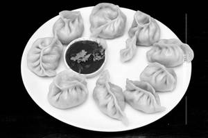 Veg steamed momos