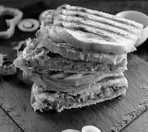 Samosa Grill Sandwich