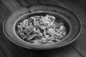 Tuscan Chicken Fettuccine Pasta