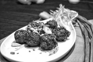 Veg Manchurian Dry (serve 1-2)