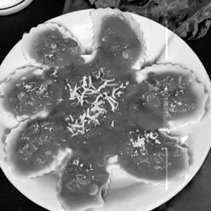 Cream Cheese Ravioli Creole Sauce