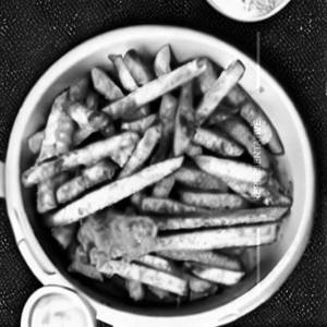 Classic Paneer & Fries
