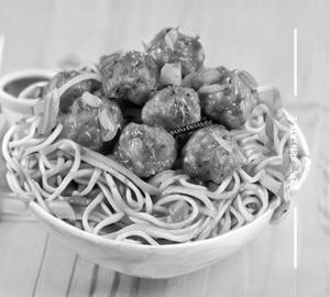 Veg Manchurian Noodles