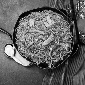 Chicken Schezwan Noodles