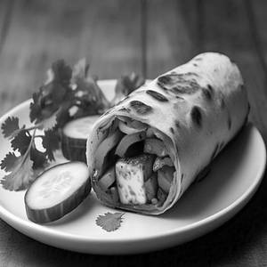 Panner Tikka Roll