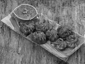 Veg Schezwan Momo