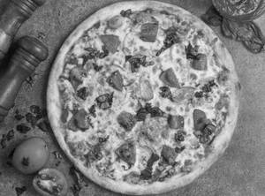 Hot Tandoori Planet Pizza