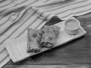 Paneer chilli roll