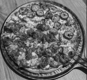 Housefull Chicken Pizza