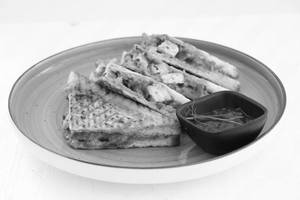 Paneer Tikka Grilled Sandwich