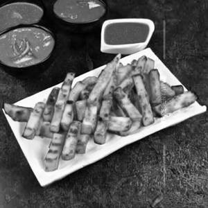 Bbq Paneer & Fries