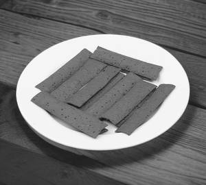 Beetroot Lavash (100 Grams)