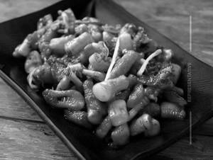 Chilli Baby corn Gravy