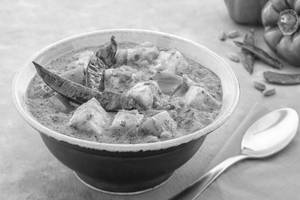 Paneer Do Pyaza [Serves 2]