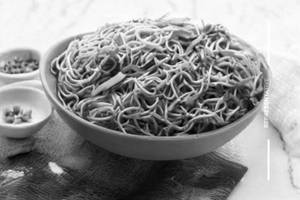 Prawns Hakka Noodles