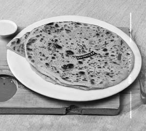 Paneer Pyaz Parantha