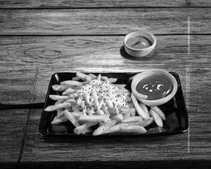 Cheesy Vessy Fries