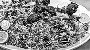 Hyderabadi Chicken Biryani (approx 4 Members With Pepsi)