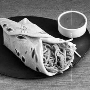 Chicken Chowmein Kathi Roll