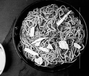 Egg Hakka Noodles