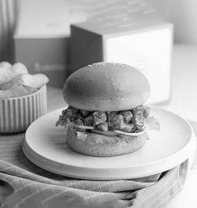 Grilled Paneer Burger