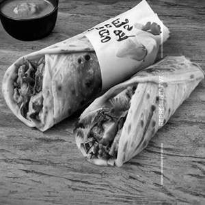Chicken Do Pyazza Roll