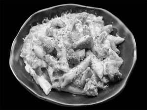 Chicken red sauce pasta