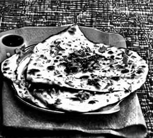 Kheema Naan