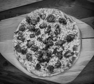 7 Inch Chicken Pizza+ coke 250 ml + French Fries