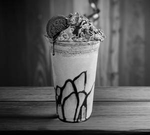 Oreo Milk Shake