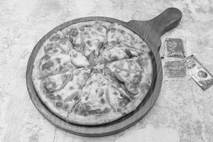 Classic Veg Pizza