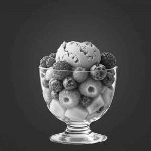 Fruit Salad With Chocolate Ice Cream