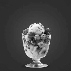 Fruit Salad With Spanish Delight Ice Cream