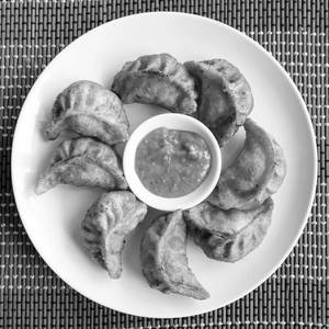 Mushroom Momos (fried)