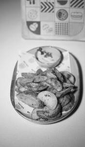 Classic potato wedges