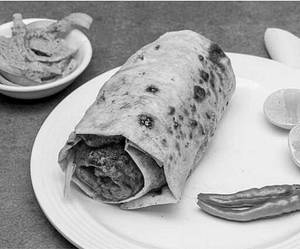 Reshmi Tikka Roll