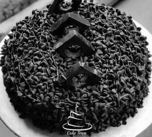 Overload Choco chips Cake     1Kg