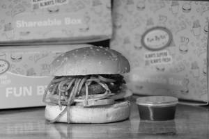 Spicy Noodle Burger