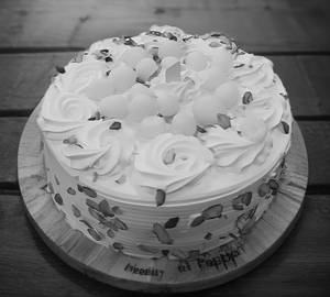 Rasmalai Cake (500 Gms) Eggless