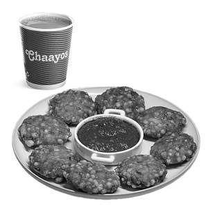 Desi Chai with Sabudana Vada