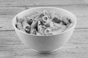 White Sauce Pasta