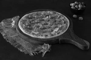 Paneer Makhani Pizza
