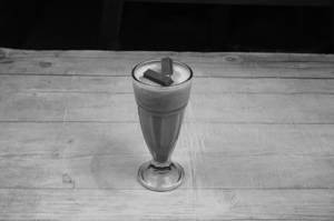 Nuto Kit Kat Thick Shake